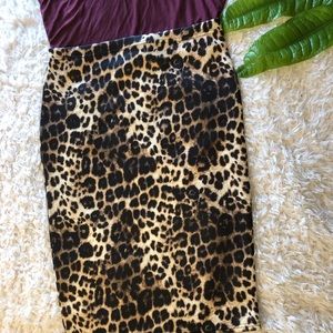 Skirts - 🔥SALE🔥 Plus size leopard midi skirt Skirts - 🔥SALE🔥 Plus size leopard midi skirt